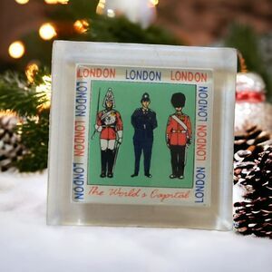 Vtg London England Magnet Souvenir United Kingdom Britain The Worlds Capital